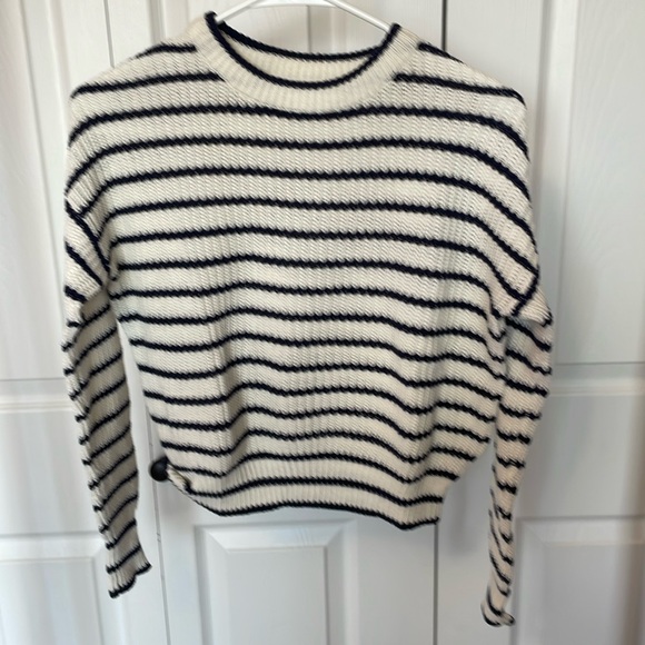 Navy and White Cropped Urban Outfitters Knit Sweater XS - Picture 2 of 4